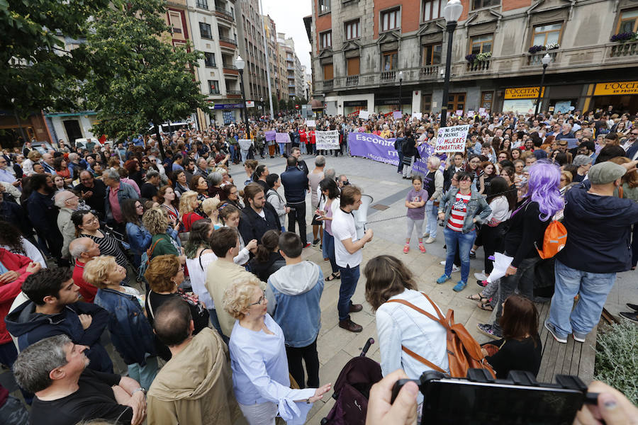 Fotos: Gijón toma la calle contra la libertad provisional