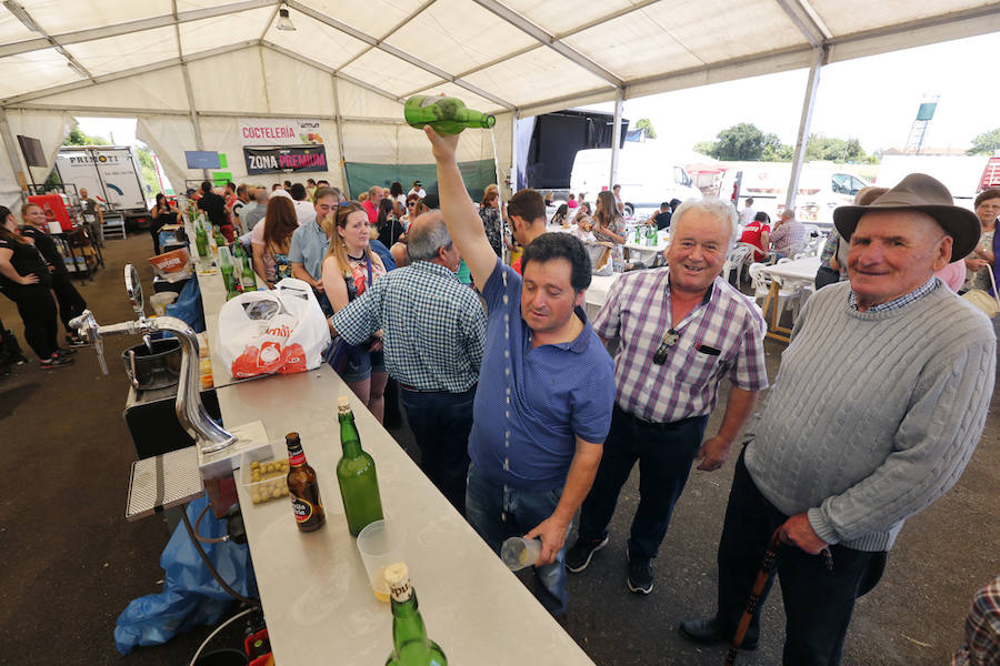 La parroquia de Gijón festeja la última jornada festiva