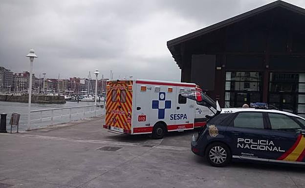 Los hechos tuvieron lugar en las inmediaciones de la pista, en la zona más cercana al Puerto Deportivo.