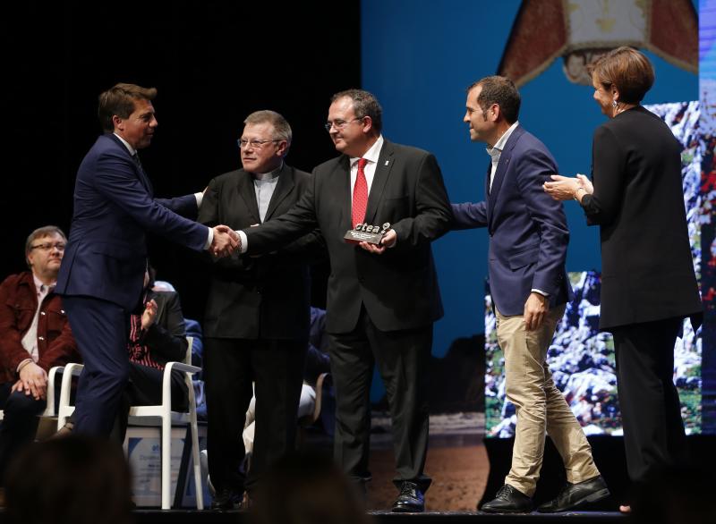 La asociación reunió en Gijón a lo más granado de la hostelería asturiana en una gala cargada de mensajes hacia el Principado