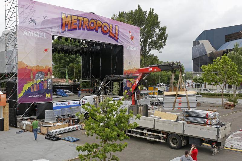 El festival comienza este viernes y estará en el recinto ferial Luis Adaro hasta el próximo 8 de julio. Mando Diao, Loquillo y C. Tangana actuan este viernes, sábado y domingo respectivamente