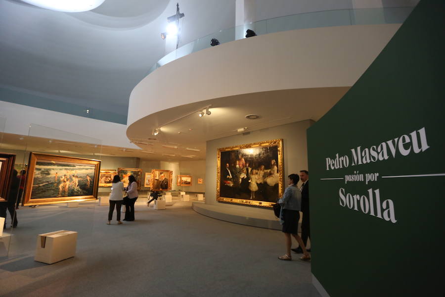 58 cuadros del artista valenciano reunidos en colección por Pedro Masaveu se exponen en Avilés con una puesta en escena que busca darle todo el protagonismo a la obra del artista