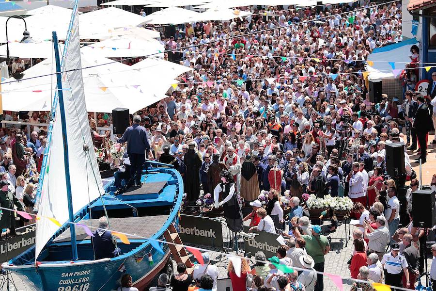 Fotos: Cudillero se llena con L&#039;Amuravela