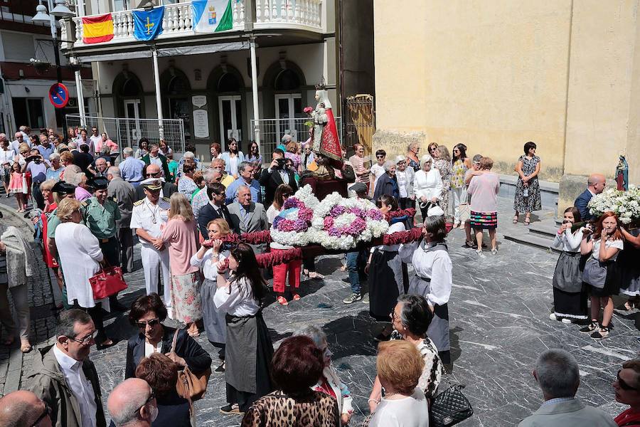 Fotos: Cudillero se llena con L&#039;Amuravela