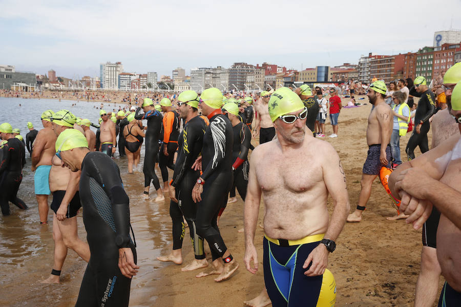 El nadador del Puentera confirmó los pronósticos y Aroa Silva, por su parte, ganó en la categoría femenina.