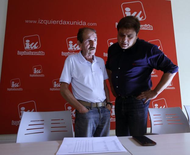 Mariano del Prado y Alejandro Suárez, ayer, en Oviedo. 