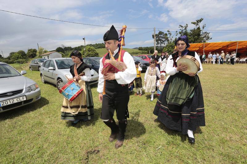 Los barrios y parroquias de la ciudad valoran la gran afluencia de pública a las celebraciones del fin de semana.