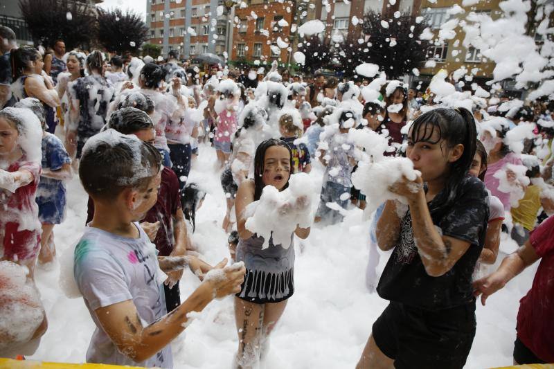 Cientos de romeros cumplieron con la tradición anual y disfrutaron de una intensa jornada festiva en Castandiello