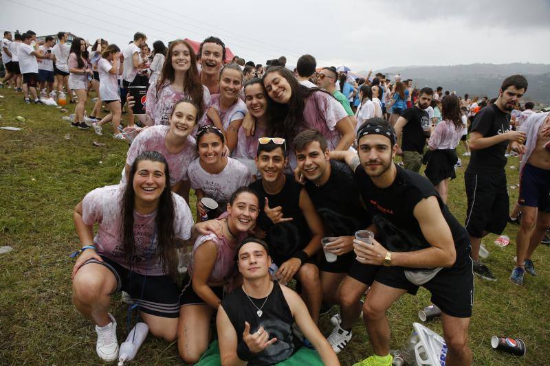 Cientos de romeros cumplieron con la tradición anual y disfrutaron de una intensa jornada festiva en Castandiello