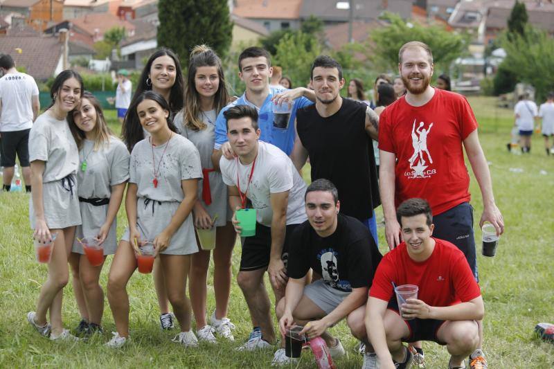 Cientos de romeros cumplieron con la tradición anual y disfrutaron de una intensa jornada festiva en Castandiello