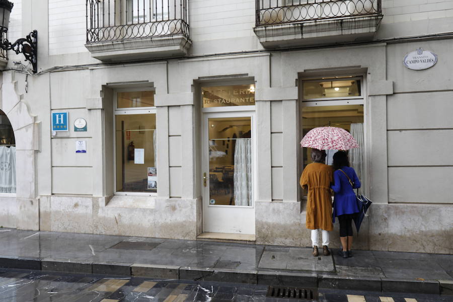 Asturias se encuentra en alerta amarilla por las fuertes lluvias y varias localidades de la región se han visto afectadas por las mismas. En Cudillero y en Oviedo se han producido inundaciones y argayos.