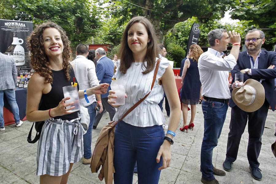 Un año más se celebra en Gijón la degustación de ginebras más importante del norte de España, organizada por el EL COMERCIO y Gustatio