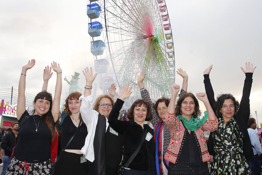 El gran festival cultural del verano echa a andar con gran éxito de público.
