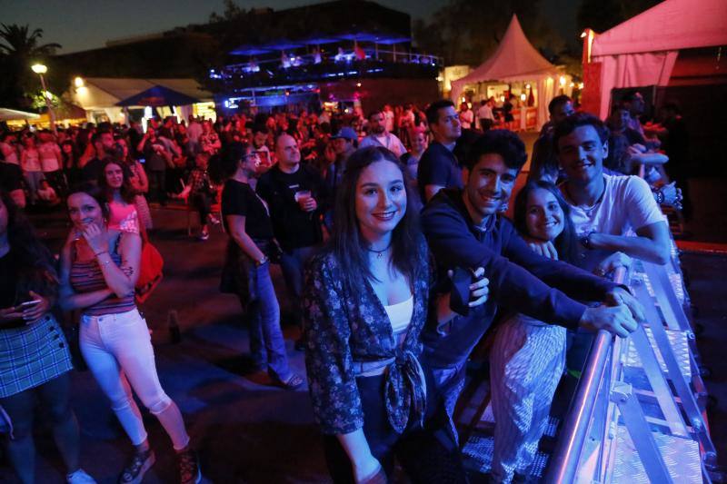 El swing, funky y rock and roll de la mano de Jairo Perera pusieron el punto final al festival con el público asturiano entregado.