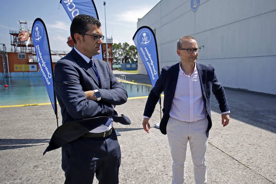 Fotos: Pruebas de acceso para la tripulación de helicóptero de Salvamento Marítimo