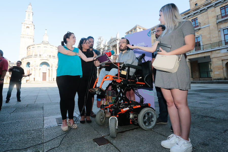 El secretario de Organización de Podemos critica al partido por pedir que se elimine la libre circulación en la UE