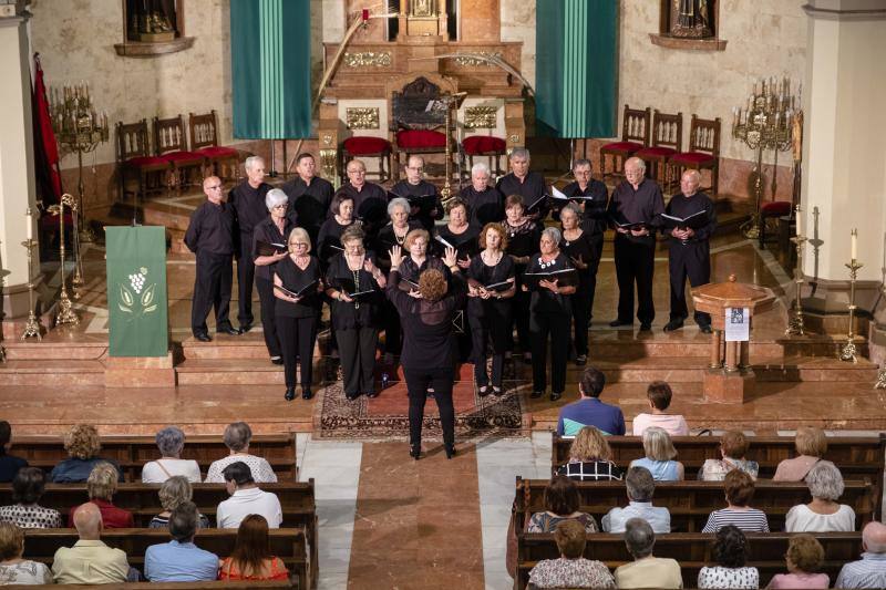 La Coral piloñesa celebra su festival nacional con la idea de recuperar «en un futuro» la competición.