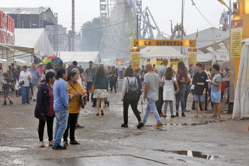 Gijón despide estos días de ocio y, sobre todo, mucha literatura, con un balance muy positivo «por su calidad y cifra de visitantes».