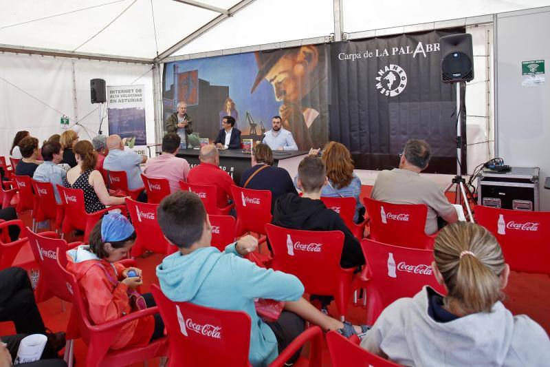 Gijón despide estos días de ocio y, sobre todo, mucha literatura, con un balance muy positivo «por su calidad y cifra de visitantes».