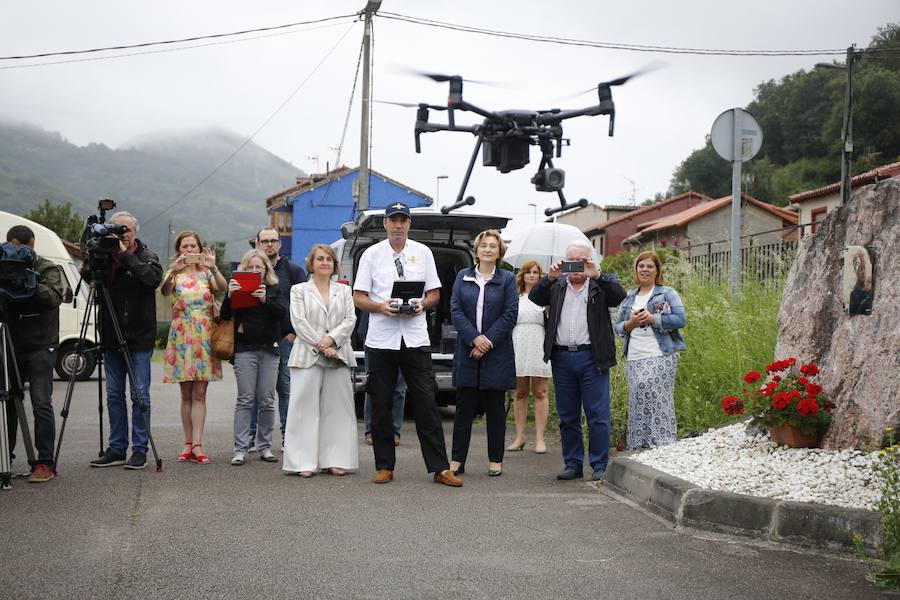 El dron puede lograr una altitud de 120 metros y tiene una autonomía de vuelo de media hora por cada batería