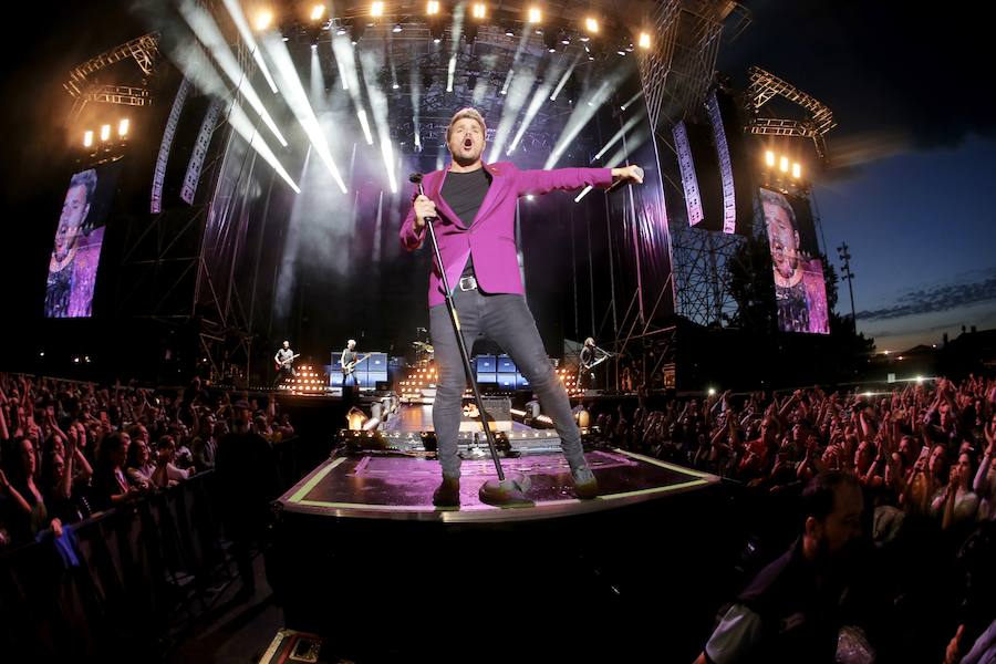 El exlíder de El Canto del Loco recala en el Gijón Life con su gira 'Grandes éxitos y pequeños desastres'