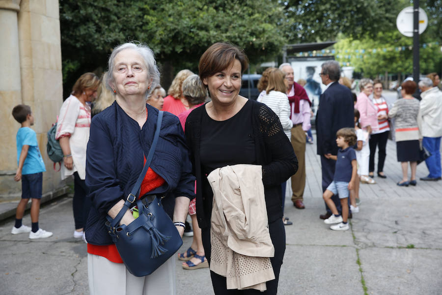 Rafael Felgueroso, vecino de Somió, abogado de profesión, exconcejal de Seguridad Ciudadana y portavoz del Ayuntamiento en la pasada legislatura de Carmen Moriyón, fue el encargado de dar el pregón que dio inicio a las fiestas del Carmen de Somió.