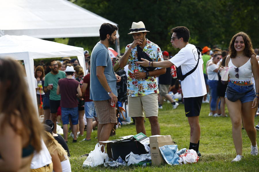 Los romeros disfrutan en Pola de Siero de una veraniega jornada de fiesta