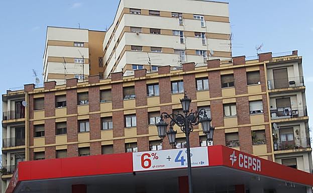 Economía propone que el IBI de las viviendas baje en 2019 y el del resto de superficies suba