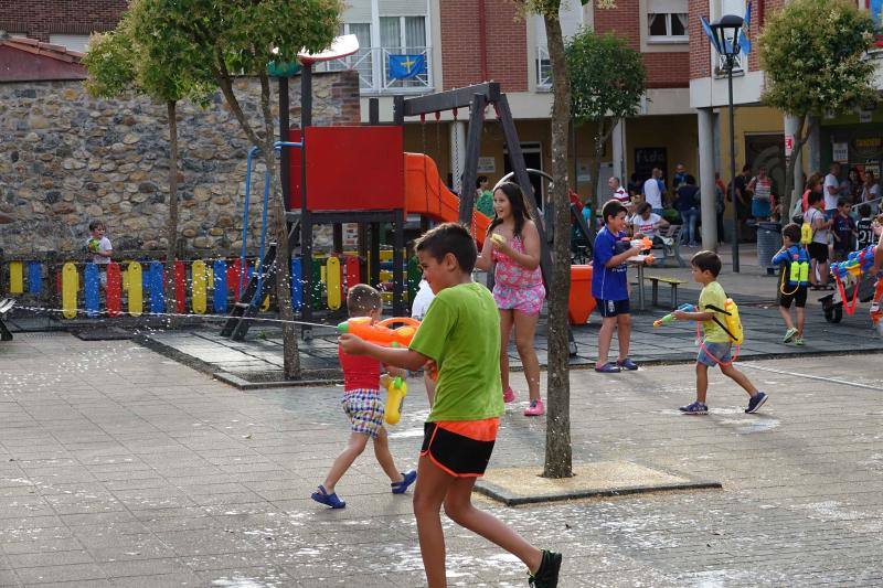 Charangas por las calles de la villa y actividades infantiles cerraron los festejos a días de intensa celebración.