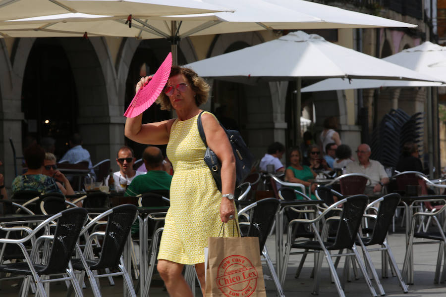 Este viernes las temperaturas subirán aún más por lo que muchas localidades superarán fácilmente los 30 ºC