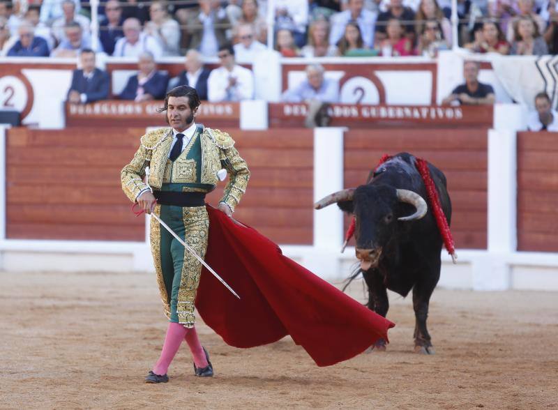 Juan José Padilla, Morante de la Puebla y Roca Rey torean en el Bibio.