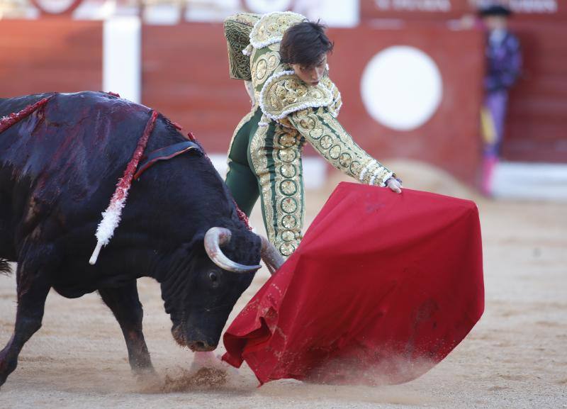 Juan José Padilla, Morante de la Puebla y Roca Rey torean en el Bibio.