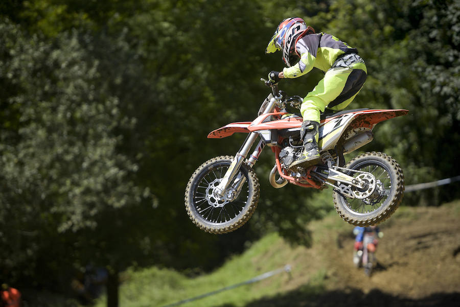 La prueba, puntuable para el Campeonato de Asturias, forma parte de las actividades de las fiestas de San Félix.