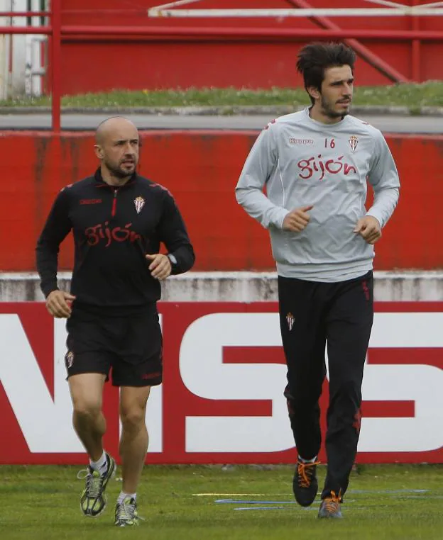 Lorenzo del Pozo, en su etapa en el Sporting. 