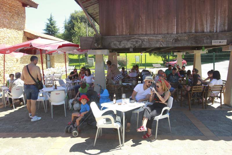 Tras una soleada jornada festiva que disfrutamos este miércoles en Asturias, el jueves esperamos un aumento de la nubosidad y también de la probabilidad de precipitaciones