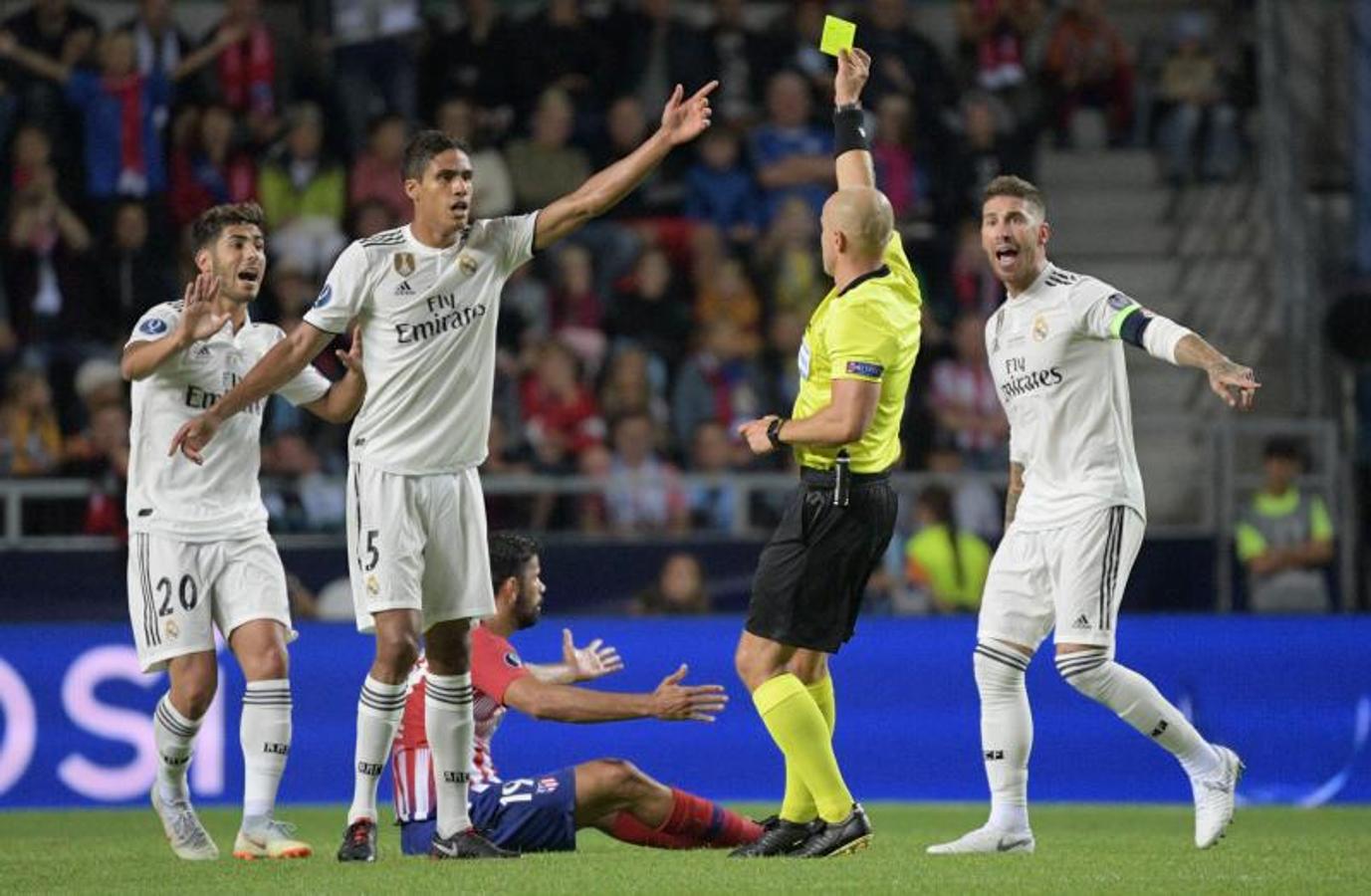 El Real Madrid y el Atlético se enfrentan en Tallín por el primer título oficial de la temporada