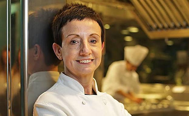 Carme Ruscalleda, en el Sant Pau, el restaurante que abrió hace treinta años y ahora cierra. 