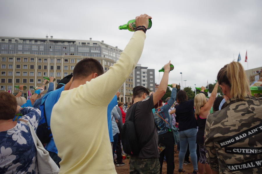 9.580 escanciadores consiguieron que la ciudad supere la marca del año pasado en la tradicional cita en Poniente