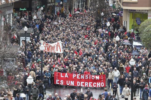 Manifestación en Gijón, el pasado mes de marzo, para reclamar mayores incrementos de las pensiones. 
