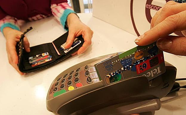 'Simpa' en Valladolid | Organiza un banquete para 96 personas y deja sin pagar 2.400 euros