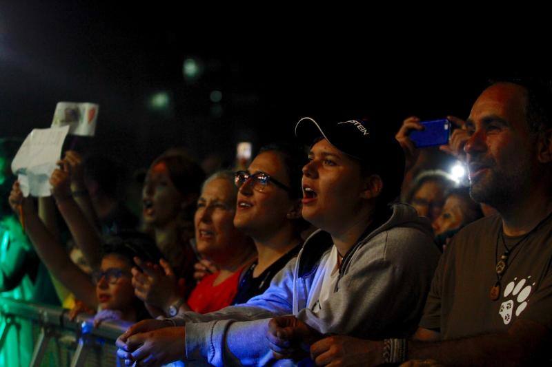 as fiestas de San Agustín se despiden hasta el año que viene dejando el concierto de Rozalén y el tradicional espectáculo pirotécnico como colofón final en la jornada de hoy martes.