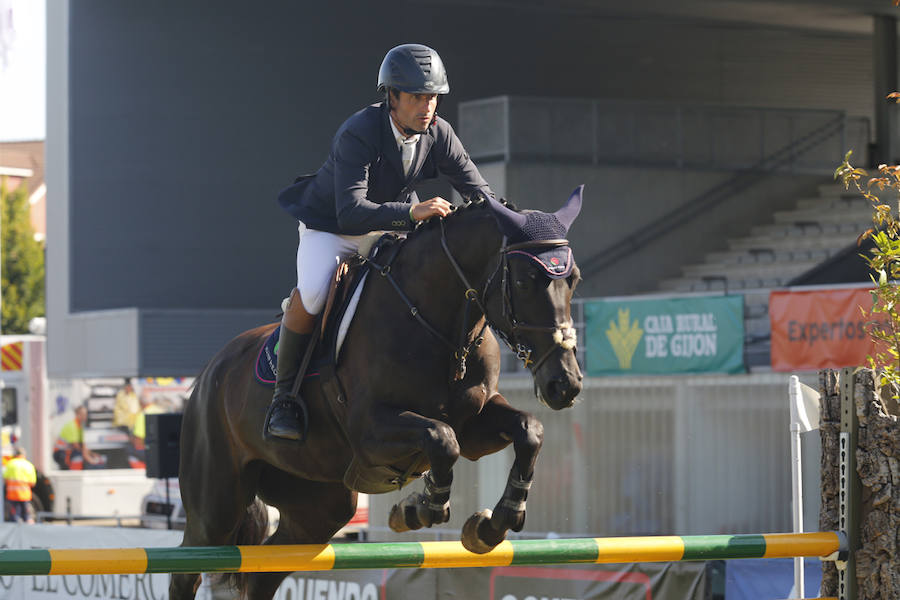 Fotos: Las imágenes de la jornada en el CSIO Gijón 2018