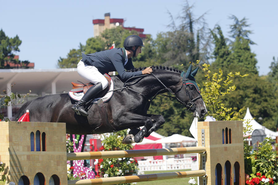 Fotos: Las imágenes de la jornada en el CSIO Gijón 2018