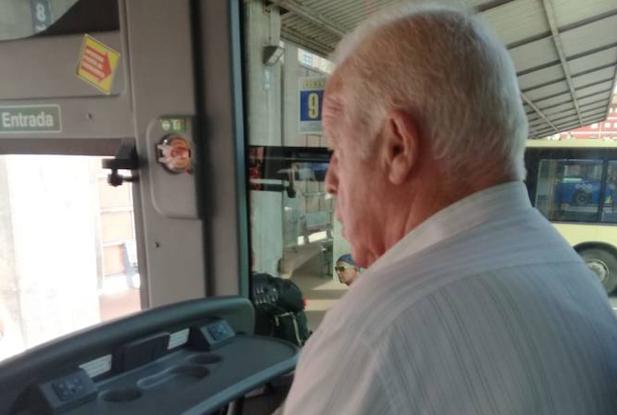 Suárez siempre iba en las primeras filas del autobús.