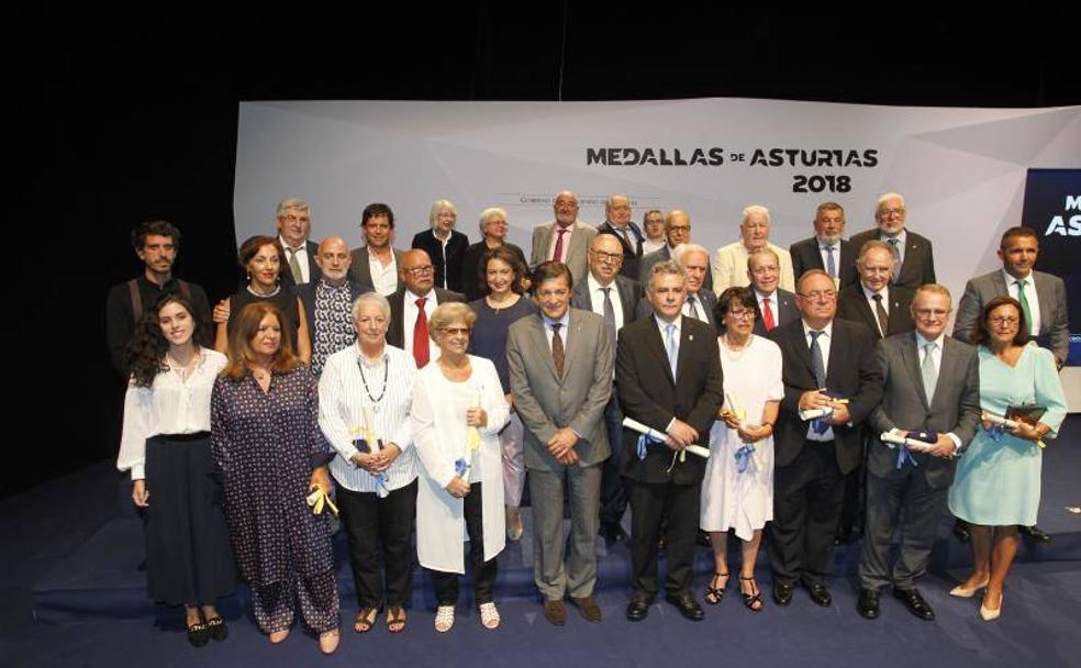 Imagen de los premiados con las Medallas del Principado.