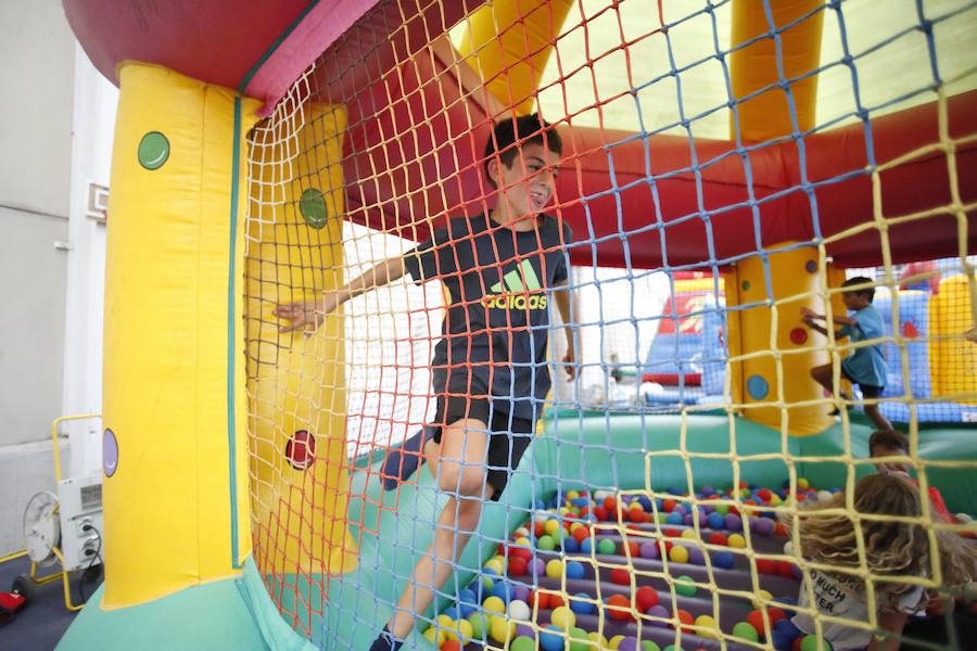 El club se llenó de múltiples juegos para los más pequeños.