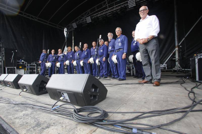 La actuación de Rodrigo Cuevas, la artesanía y la rica gastronomía con el queso como protagonista indiscutible, fueron los platos fuertes de la jornada festiva.