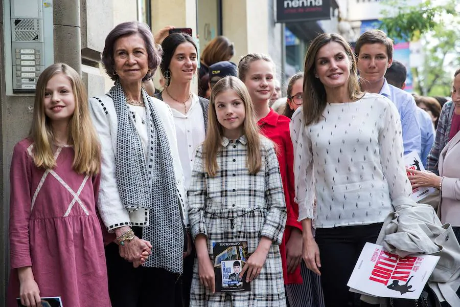 La hija de la infanta Elena y Jaime de Marichalar. Estas son las imágenes que repasan estos dieciocho años de su vida.