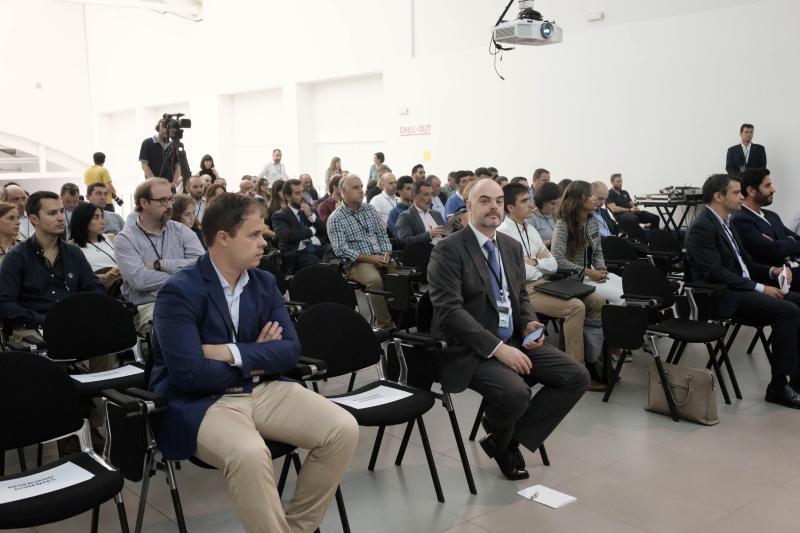 Laboral Centro de Arte ha sido el escenario de la recepción institucional del I Foro de fabricación Aditiva a escala industrial, en el que se analizan las posibilidades de la impresión 3D y sus aplicaciones.