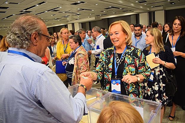 Mercedes Fernández, en el congreso del PP del pasado julio que eligió a Pablo Casado como presidente. 
